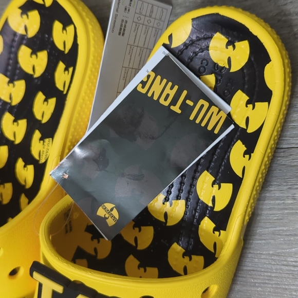 Wu Tang Crocs Collectors Edition - Picture 3 of 5